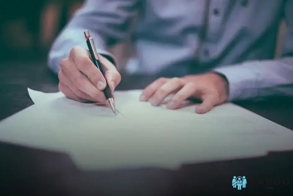 How to Find a Job You Actually Like: Tips You Need
