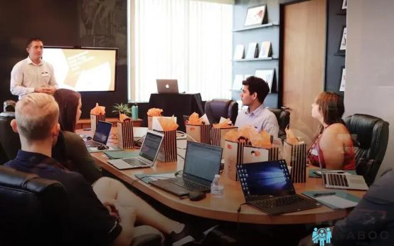 How to Prioritize Tasks Effectively: Boost Productivity Now