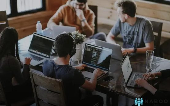 Time Zone Challenges in Global Teams: Solutions for Success